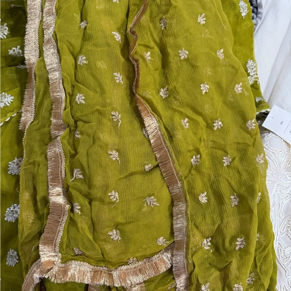 Green Embroidered Kids Dress - Picture 3 of 6